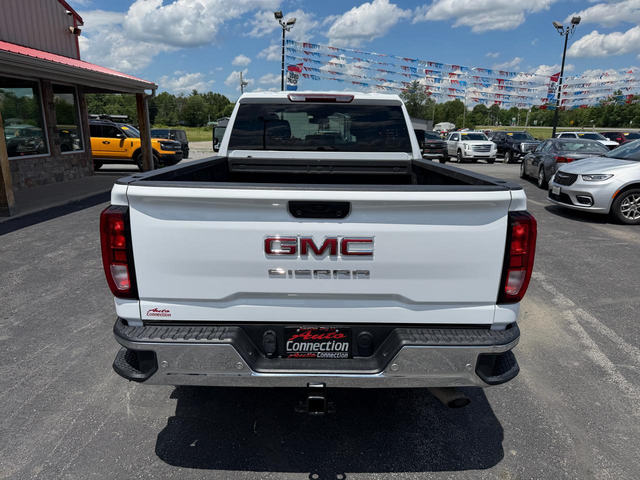 GMC Sierra 2500HD 4WD Double Cab 149" Pro 2024