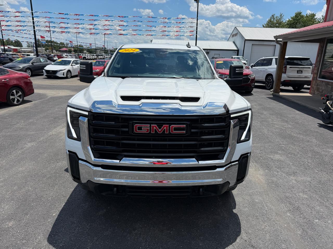 GMC Sierra 2500HD 4WD Double Cab 149" Pro 2024