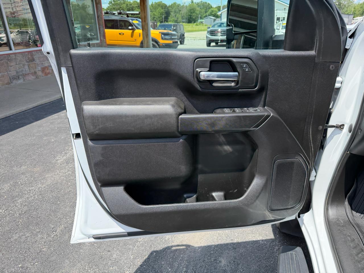 GMC Sierra 2500HD 4WD Double Cab 149" Pro 2024