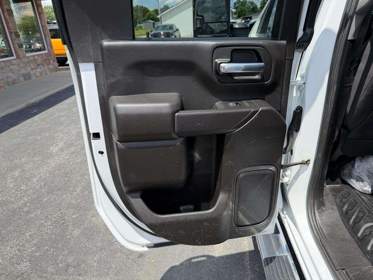 GMC Sierra 2500HD 4WD Double Cab 149" Pro 2024