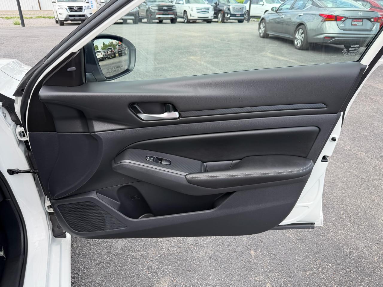 Nissan Altima SV AWD 2025