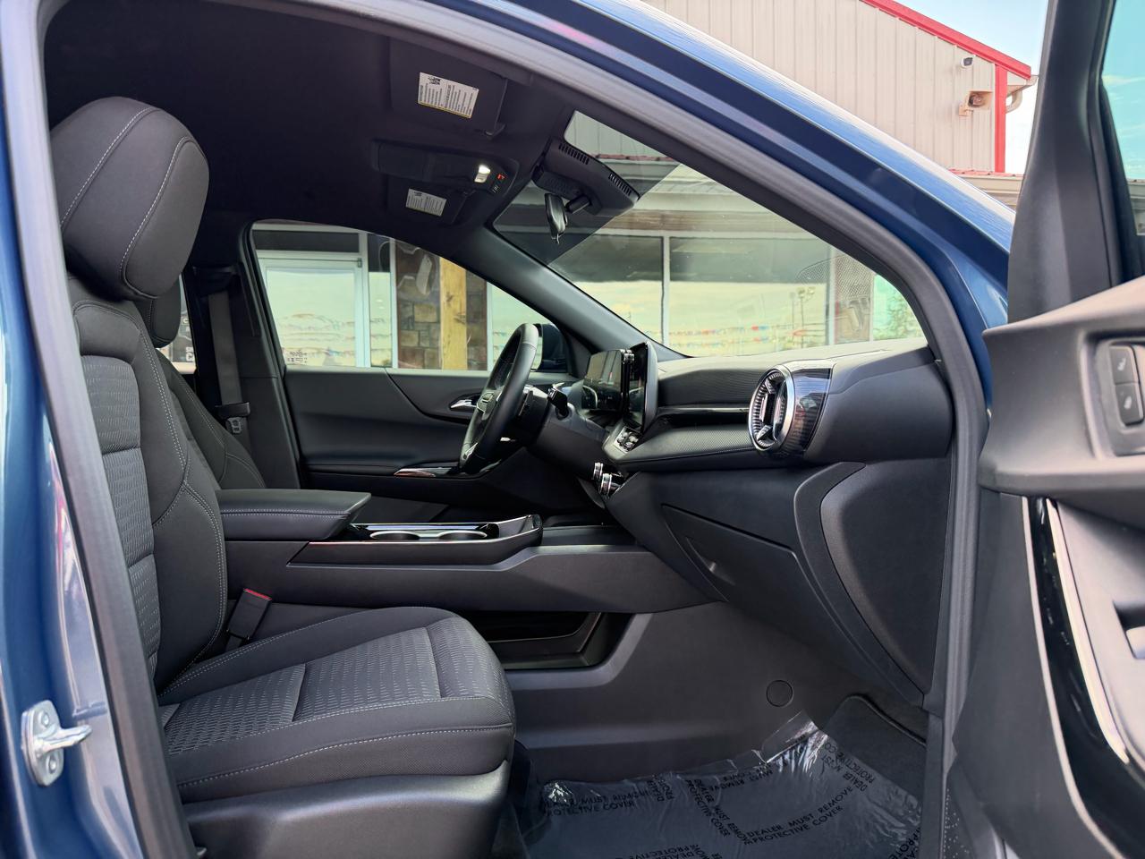 Chevrolet Equinox FWD 4dr LT w/1LT 2025