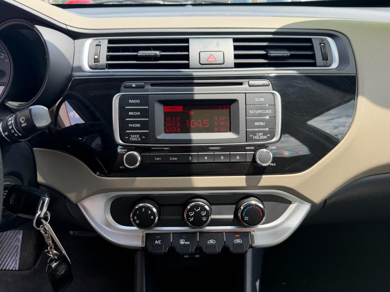 Kia Rio 4dr Sdn Auto LX 2016