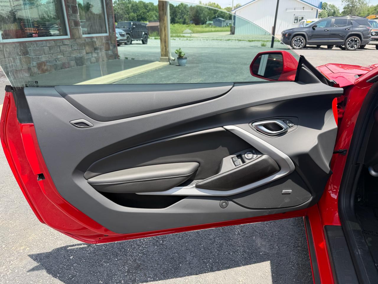 Chevrolet Camaro 2dr Cpe 2LT 2024