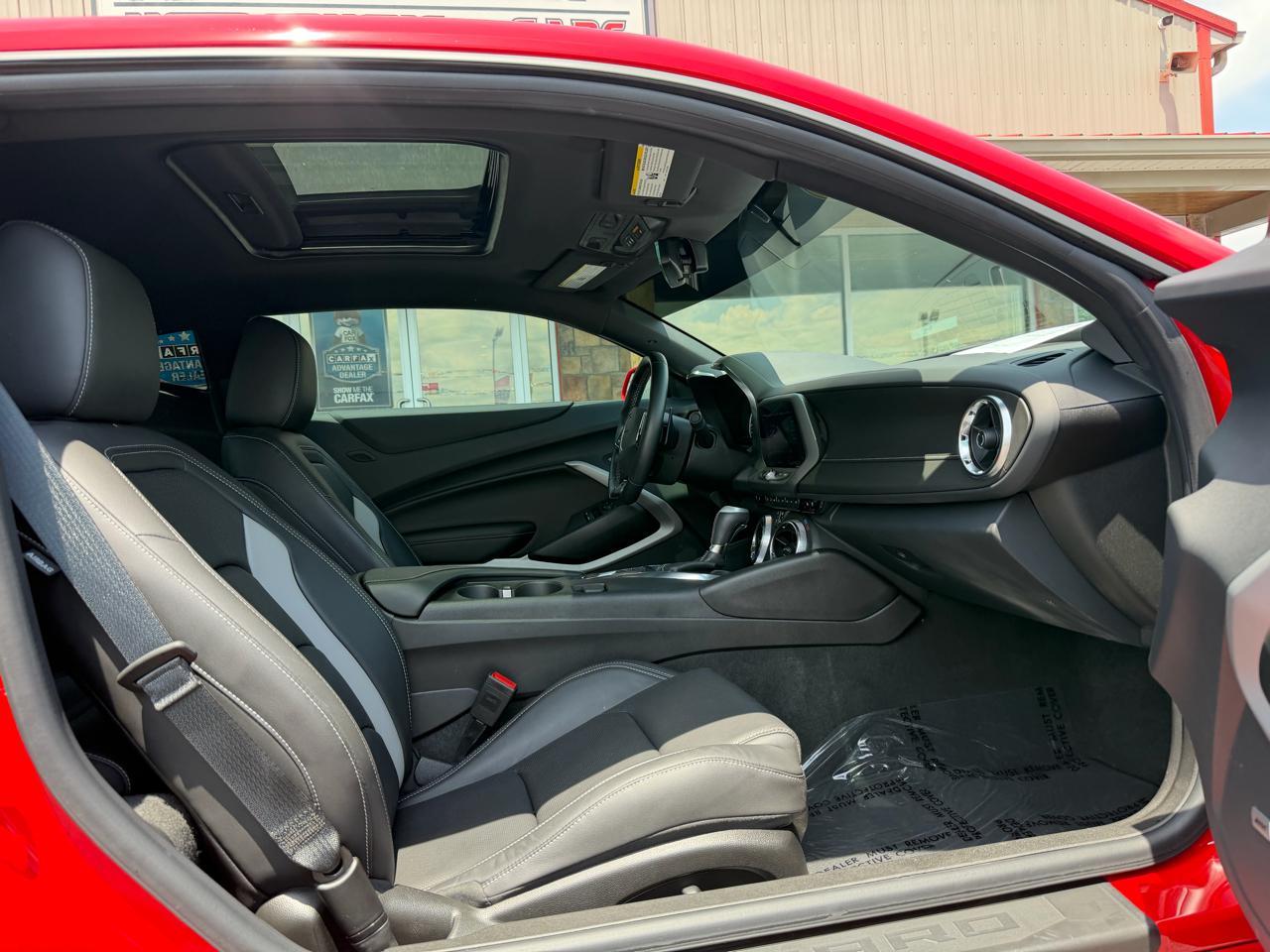 Chevrolet Camaro 2dr Cpe 2LT 2024