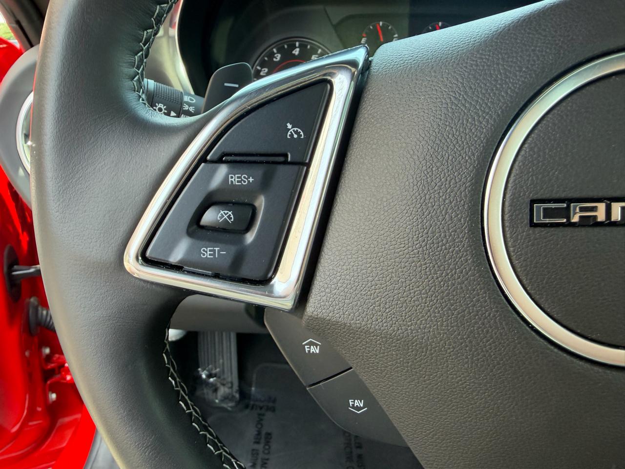 Chevrolet Camaro 2dr Cpe 2LT 2024