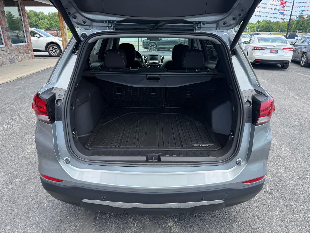 Chevrolet Equinox FWD 4dr LT w/1LT 2024