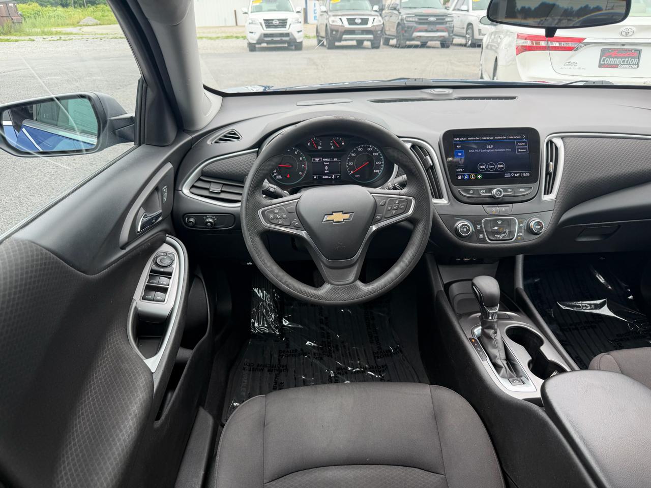 Chevrolet Malibu 4dr Sdn LS w/1FL 2023