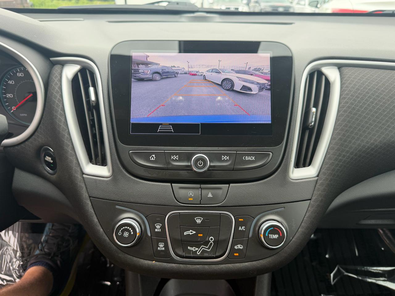 Chevrolet Malibu 4dr Sdn LS w/1FL 2023