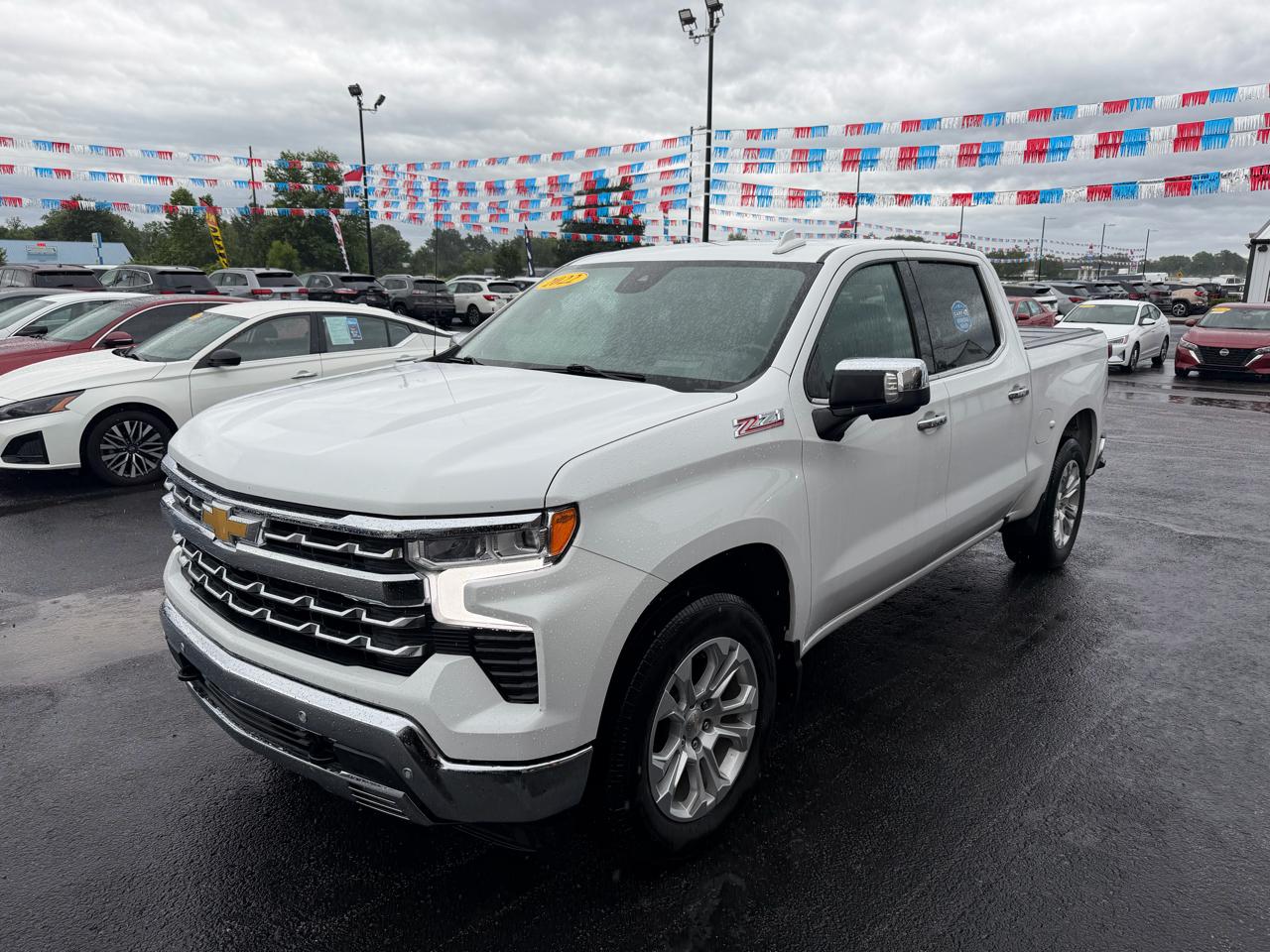 Chevrolet Silverado 1500 4WD Crew Cab 147" LTZ 2022