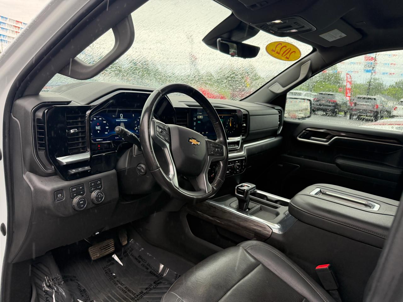 Chevrolet Silverado 1500 4WD Crew Cab 147" LTZ 2022