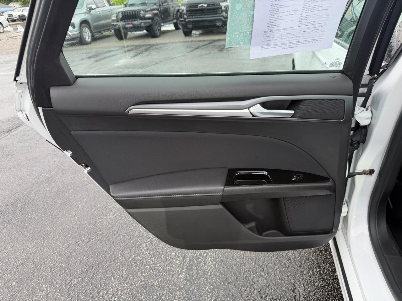 Ford Fusion 4dr Sdn SE FWD 2016