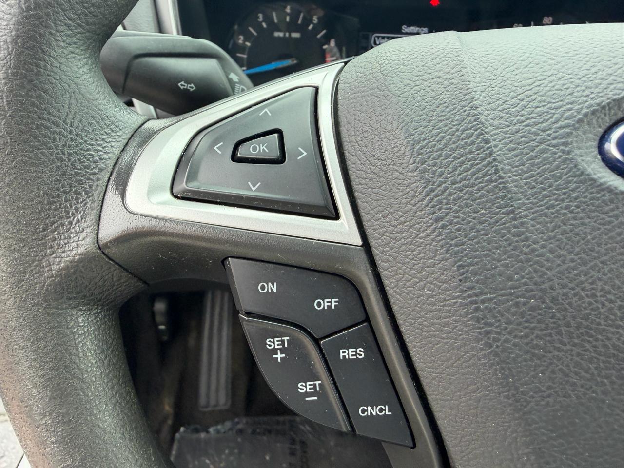 Ford Fusion 4dr Sdn SE FWD 2016