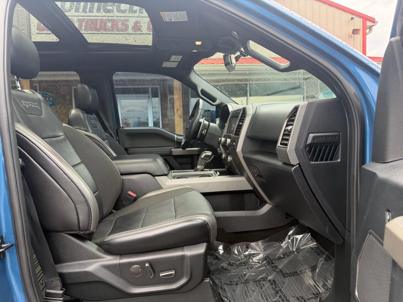 Ford F-150 Raptor SuperCrew 4WD 2019