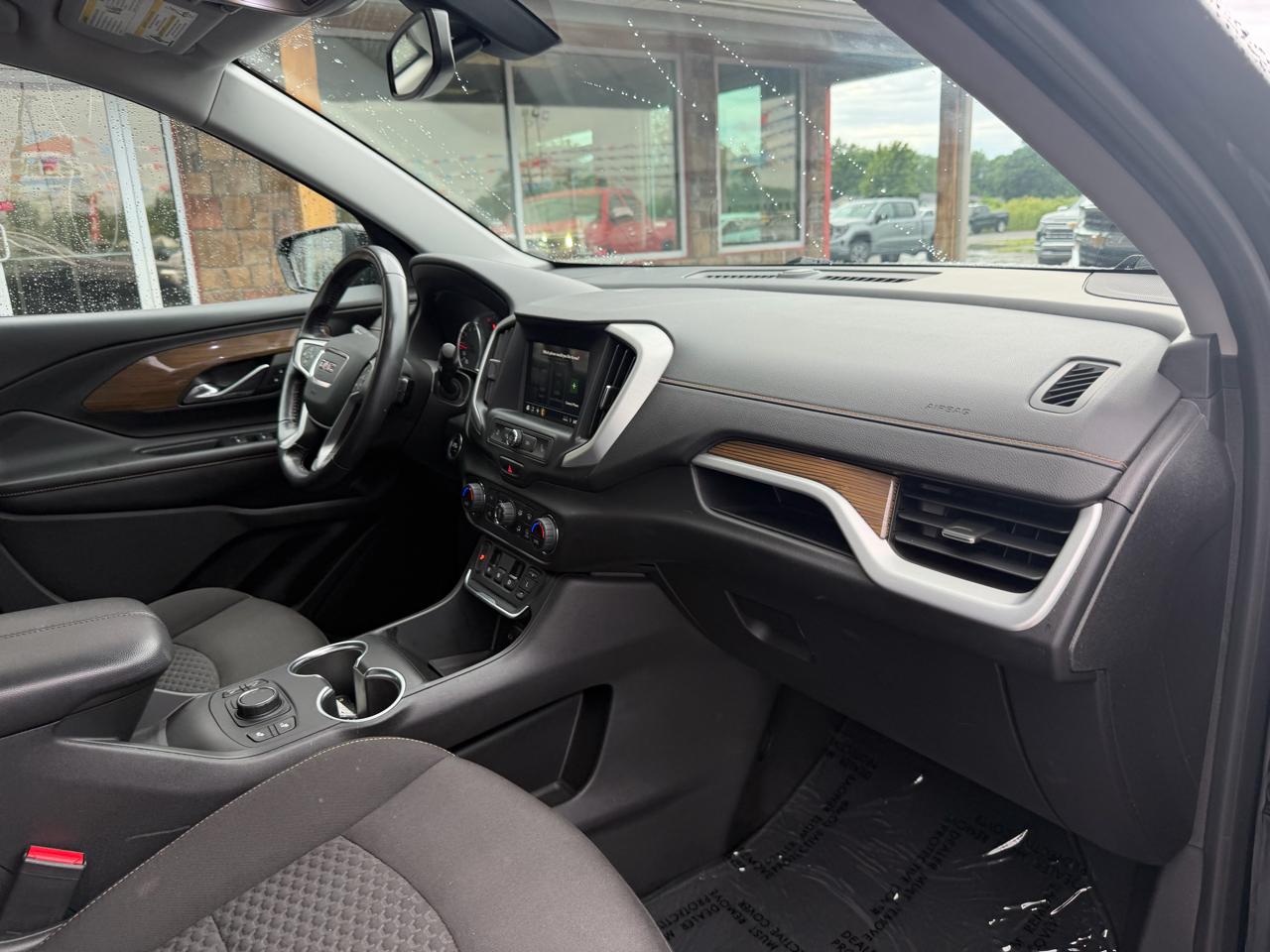 GMC Terrain FWD 4dr SLE 2019