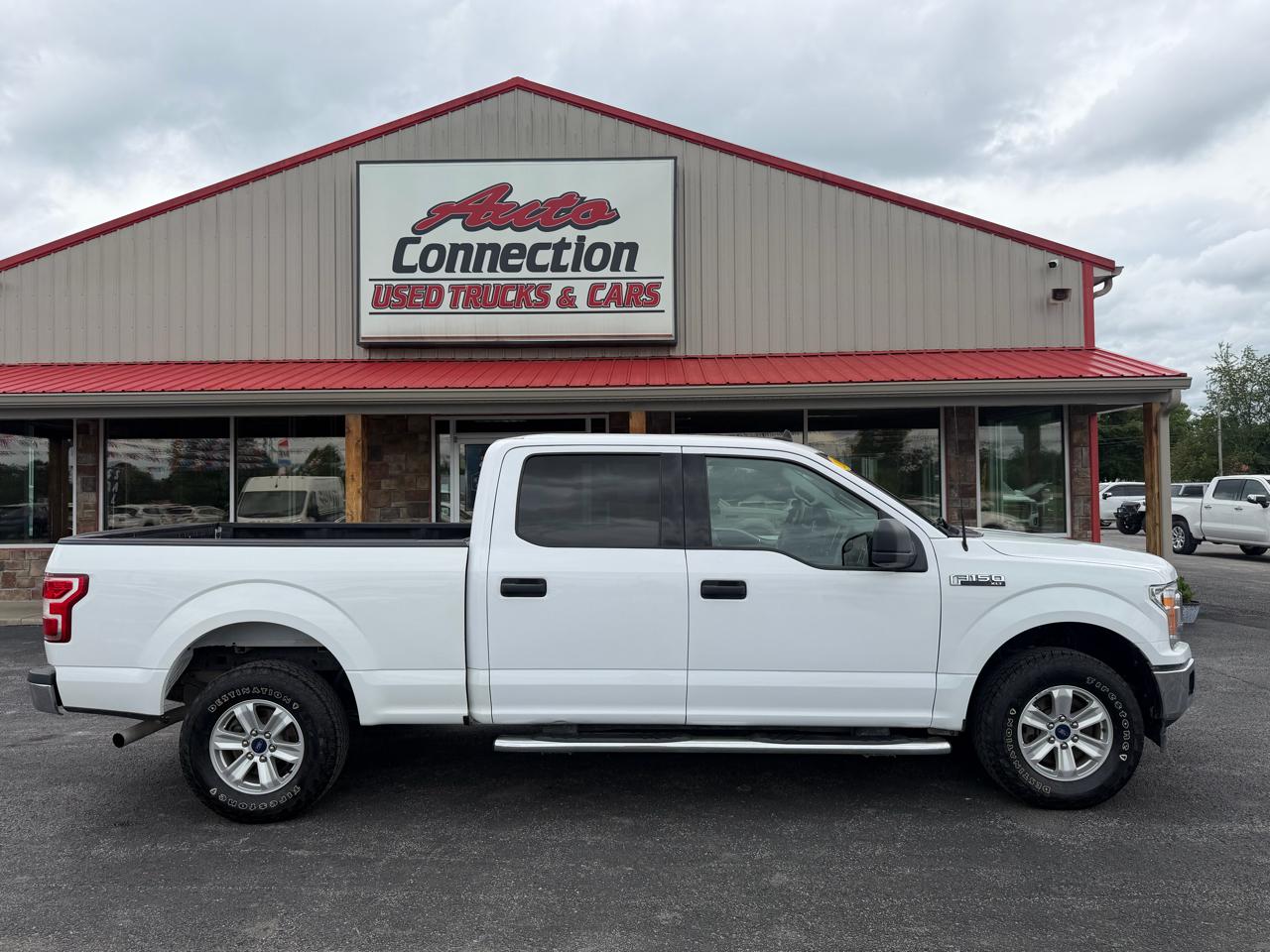 Ford F-150 4WD SuperCrew 145" XLT 2019