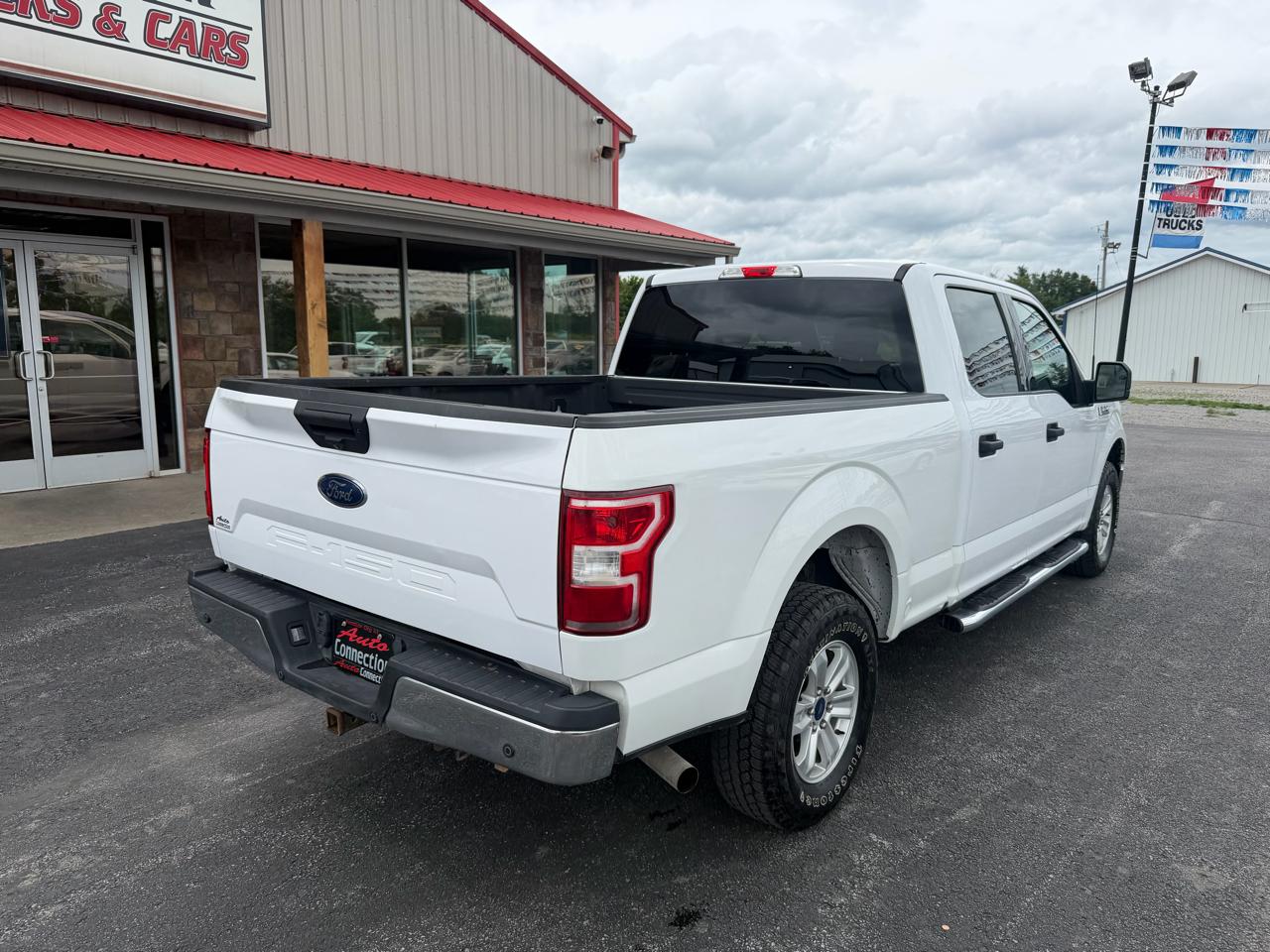 Ford F-150 4WD SuperCrew 145" XLT 2019