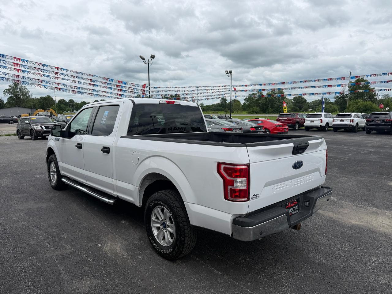Ford F-150 4WD SuperCrew 145" XLT 2019