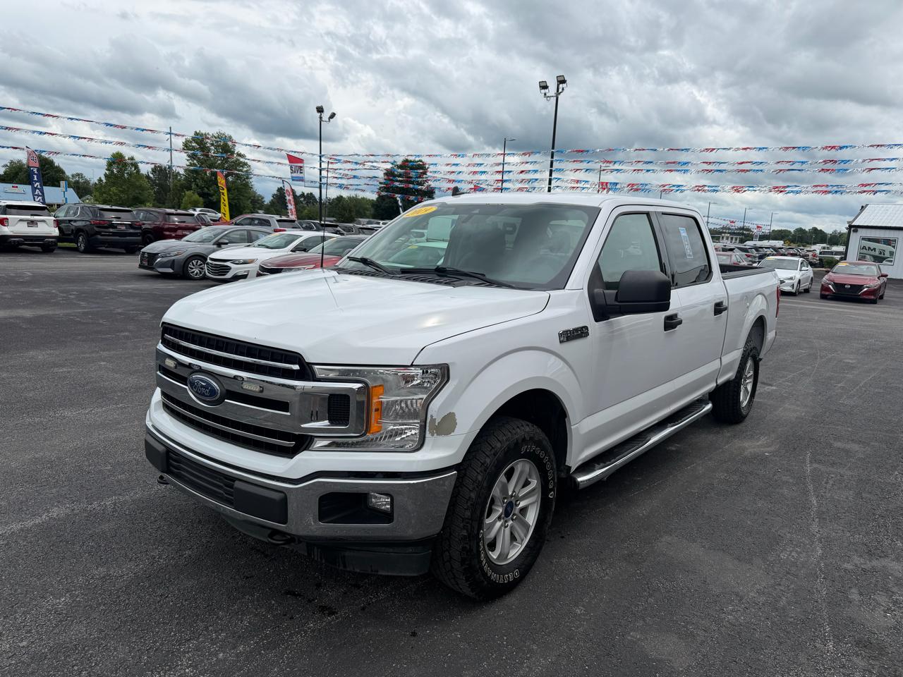 Ford F-150 4WD SuperCrew 145" XLT 2019