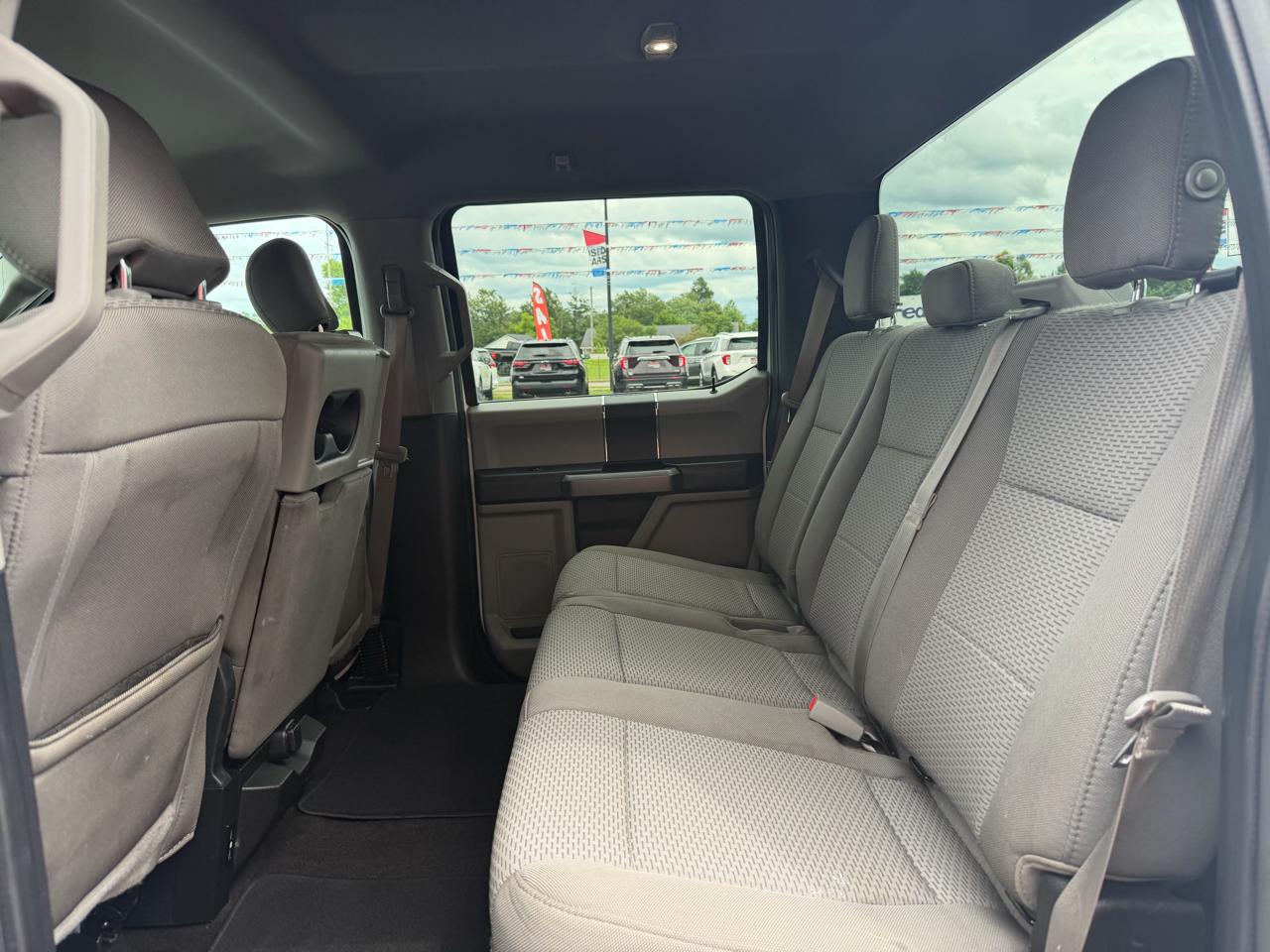 Ford F-150 4WD SuperCrew 145" XLT 2019