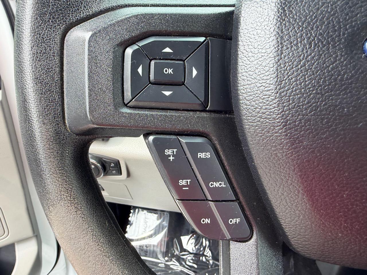 Ford F-150 4WD SuperCrew 145" XLT 2019