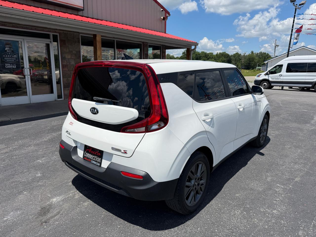 Kia Soul S IVT 2021