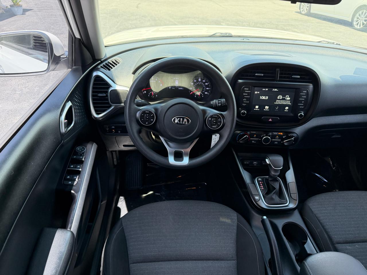 Kia Soul S IVT 2021