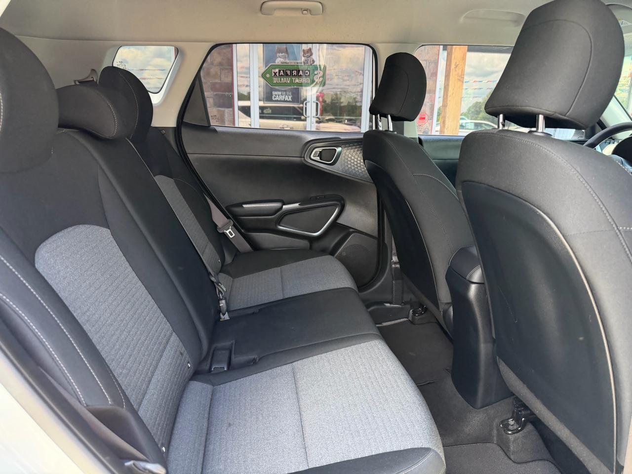 Kia Soul S IVT 2021