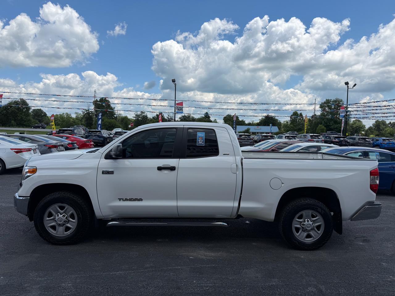 Toyota Tundra 4WD Truck Double Cab 5.7L FFV V8 6-Spd AT SR5 (Natl) 2014