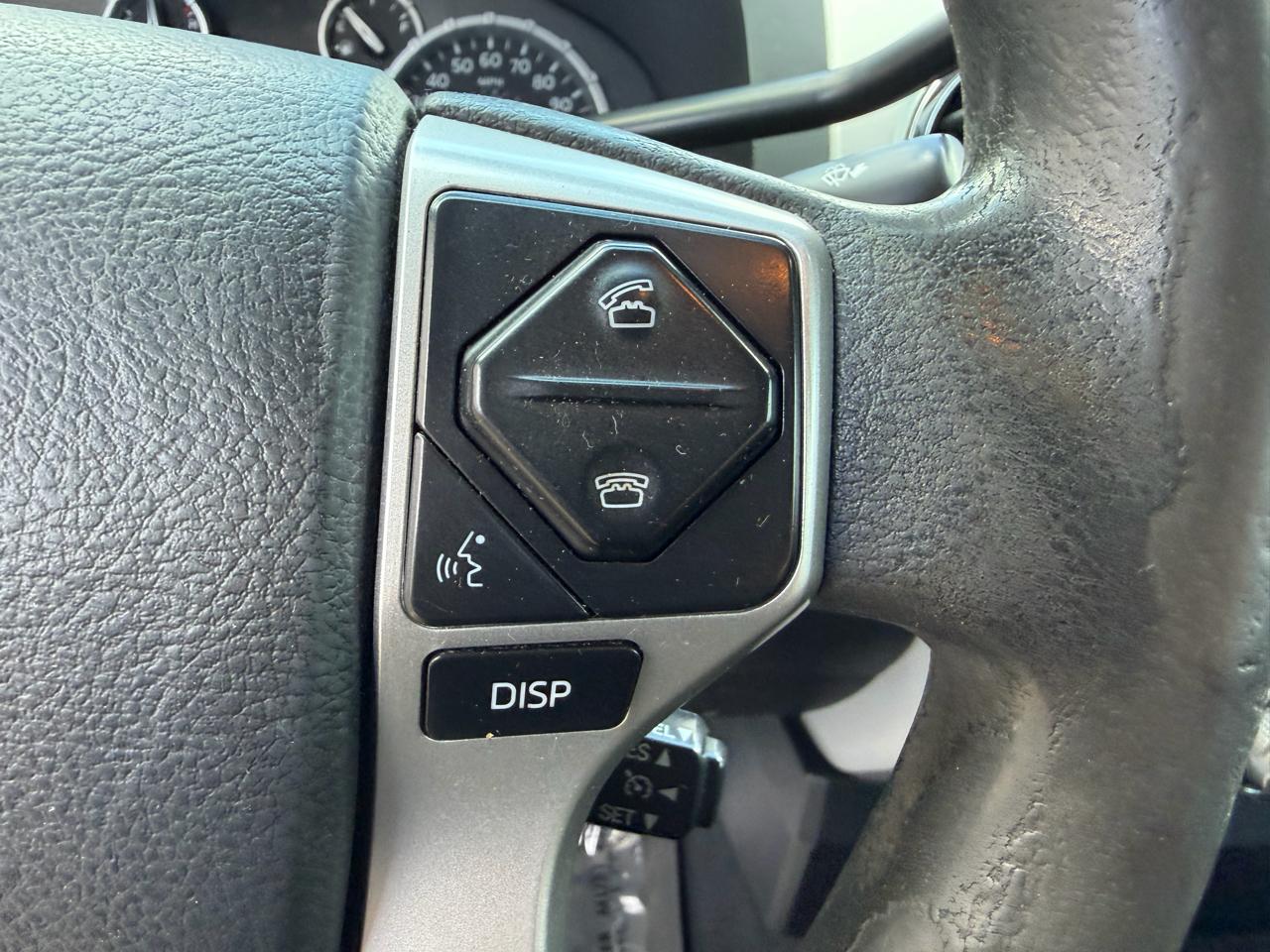 Toyota Tundra 4WD Truck Double Cab 5.7L FFV V8 6-Spd AT SR5 (Natl) 2014