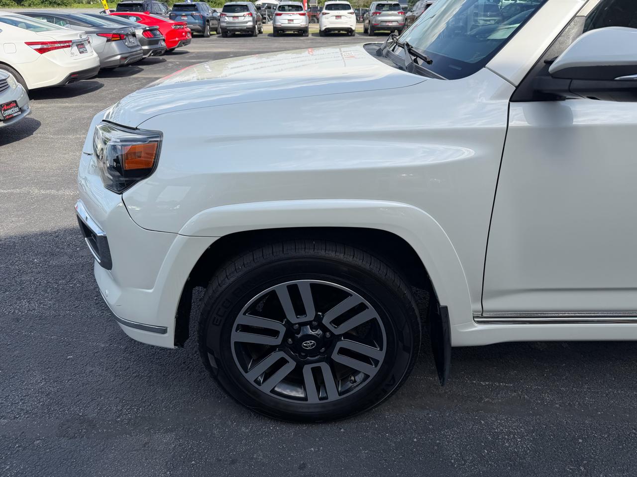 Toyota 4Runner TRD Off Road Premium 4WD (Natl) 2018