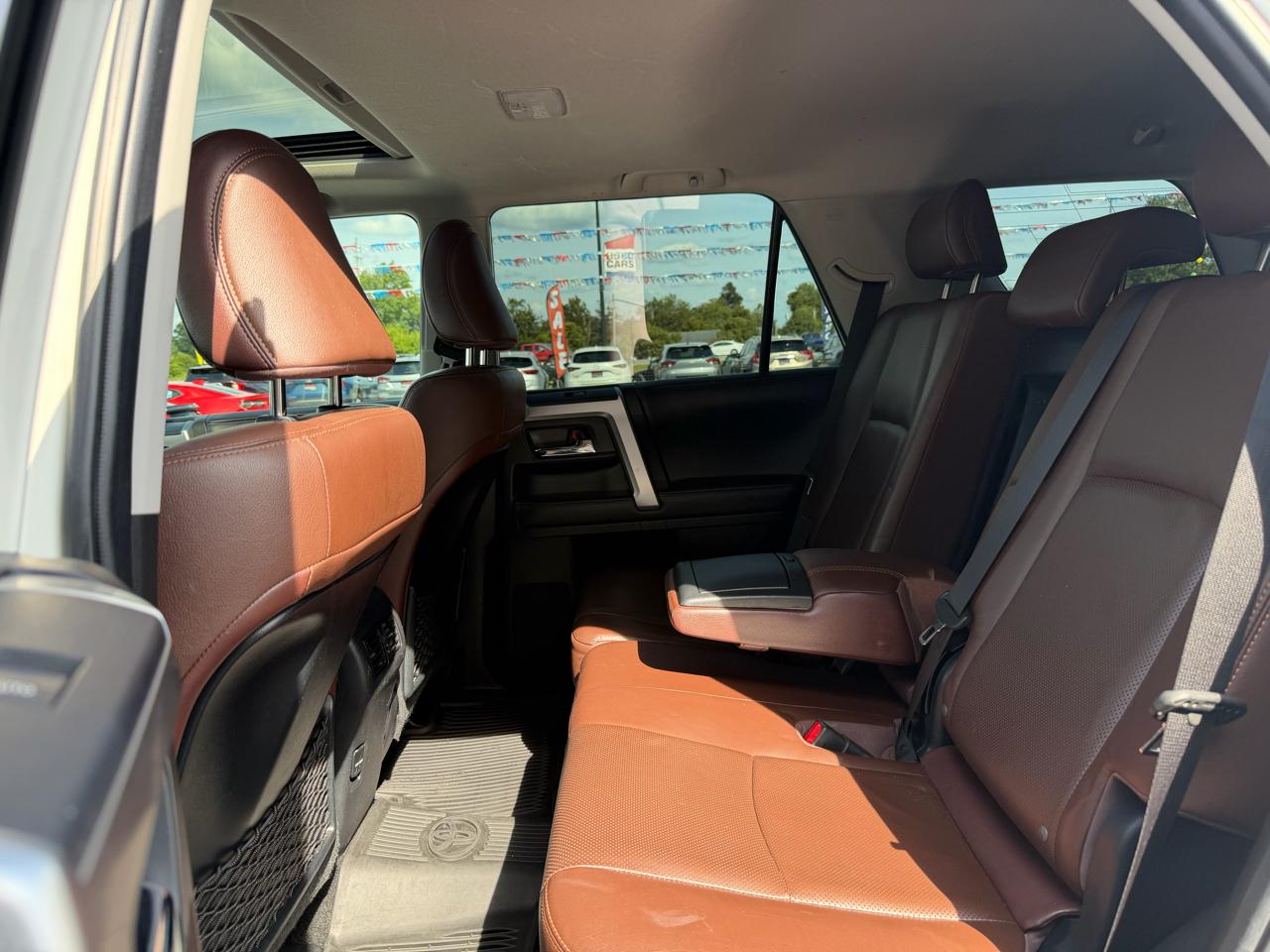 Toyota 4Runner TRD Off Road Premium 4WD (Natl) 2018
