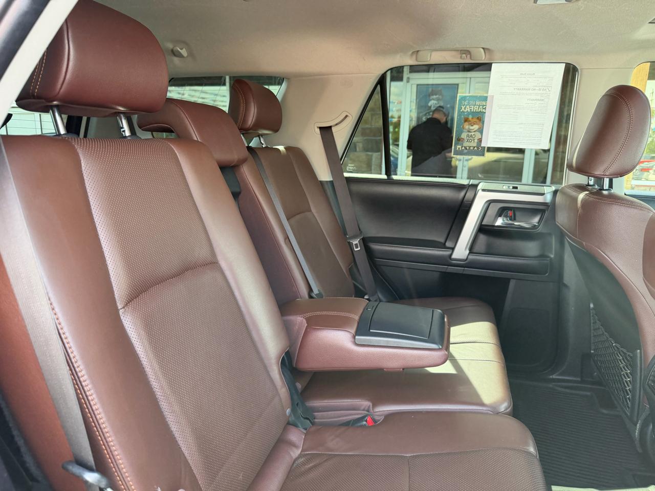 Toyota 4Runner TRD Off Road Premium 4WD (Natl) 2018