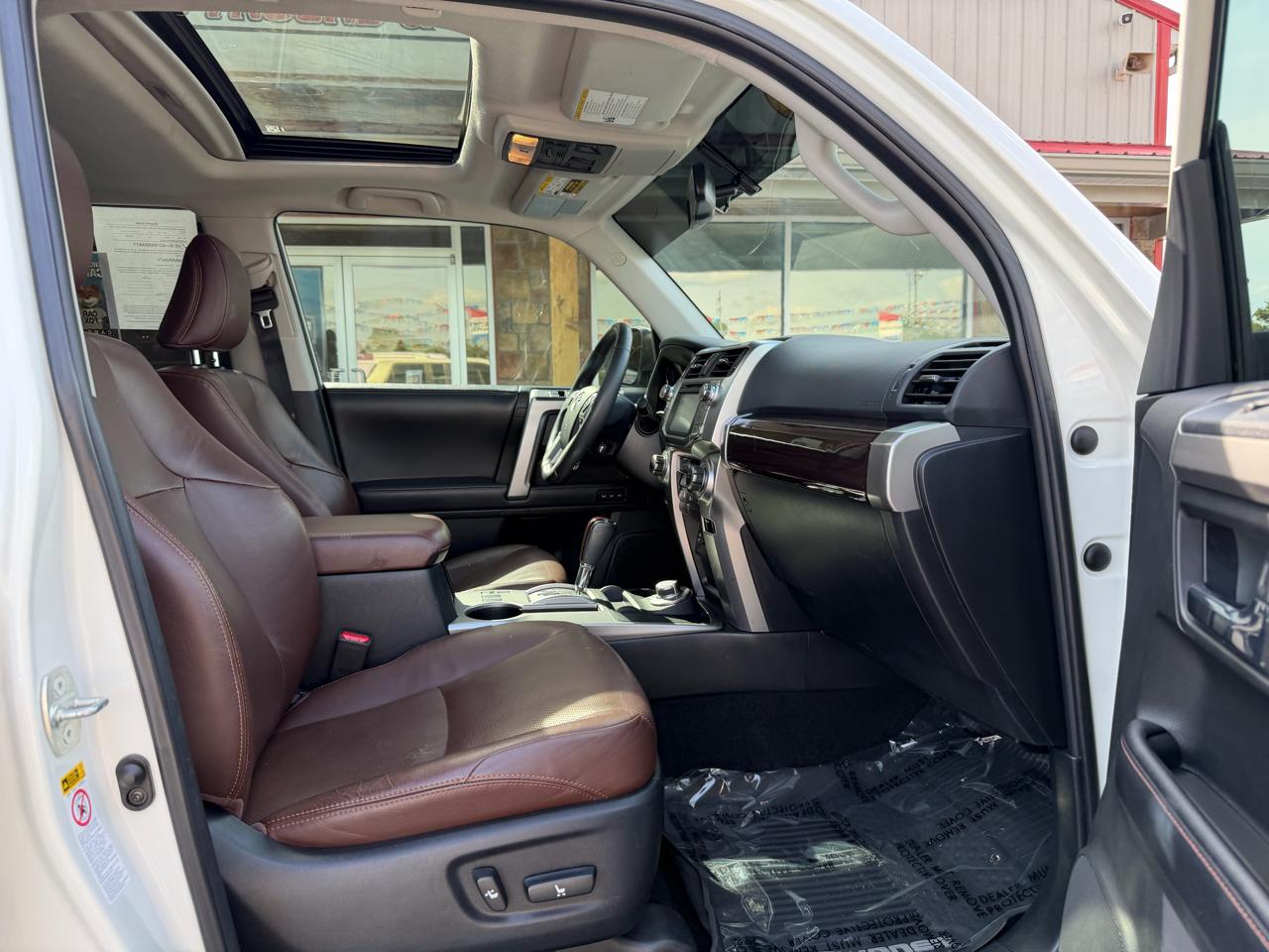Toyota 4Runner TRD Off Road Premium 4WD (Natl) 2018