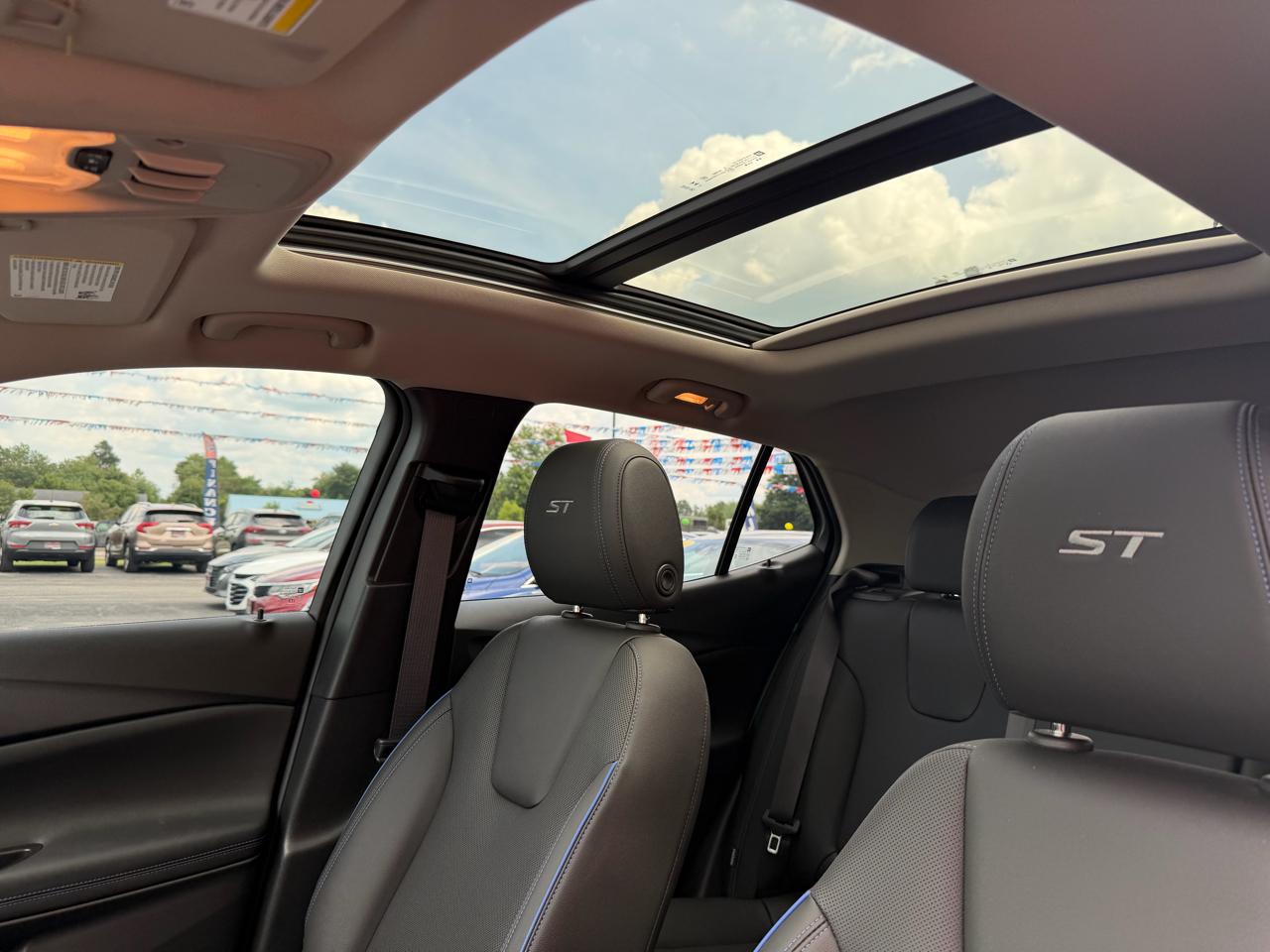 Buick Encore GX AWD 4dr Sport Touring 2026