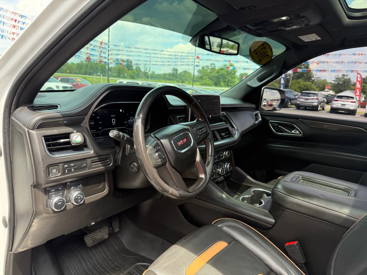 GMC Yukon XL 4WD 4dr AT4 2022