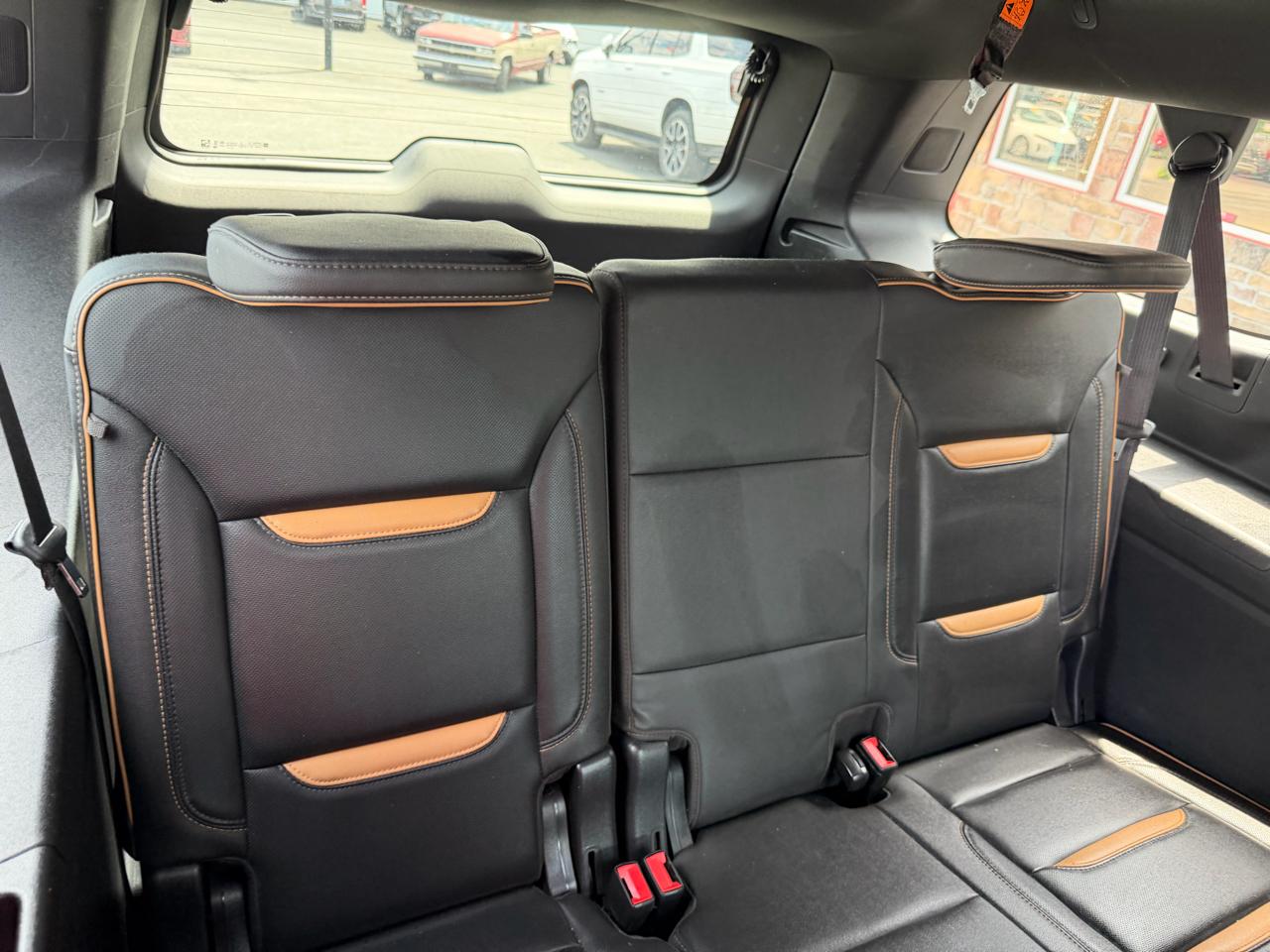 GMC Yukon XL 4WD 4dr AT4 2022