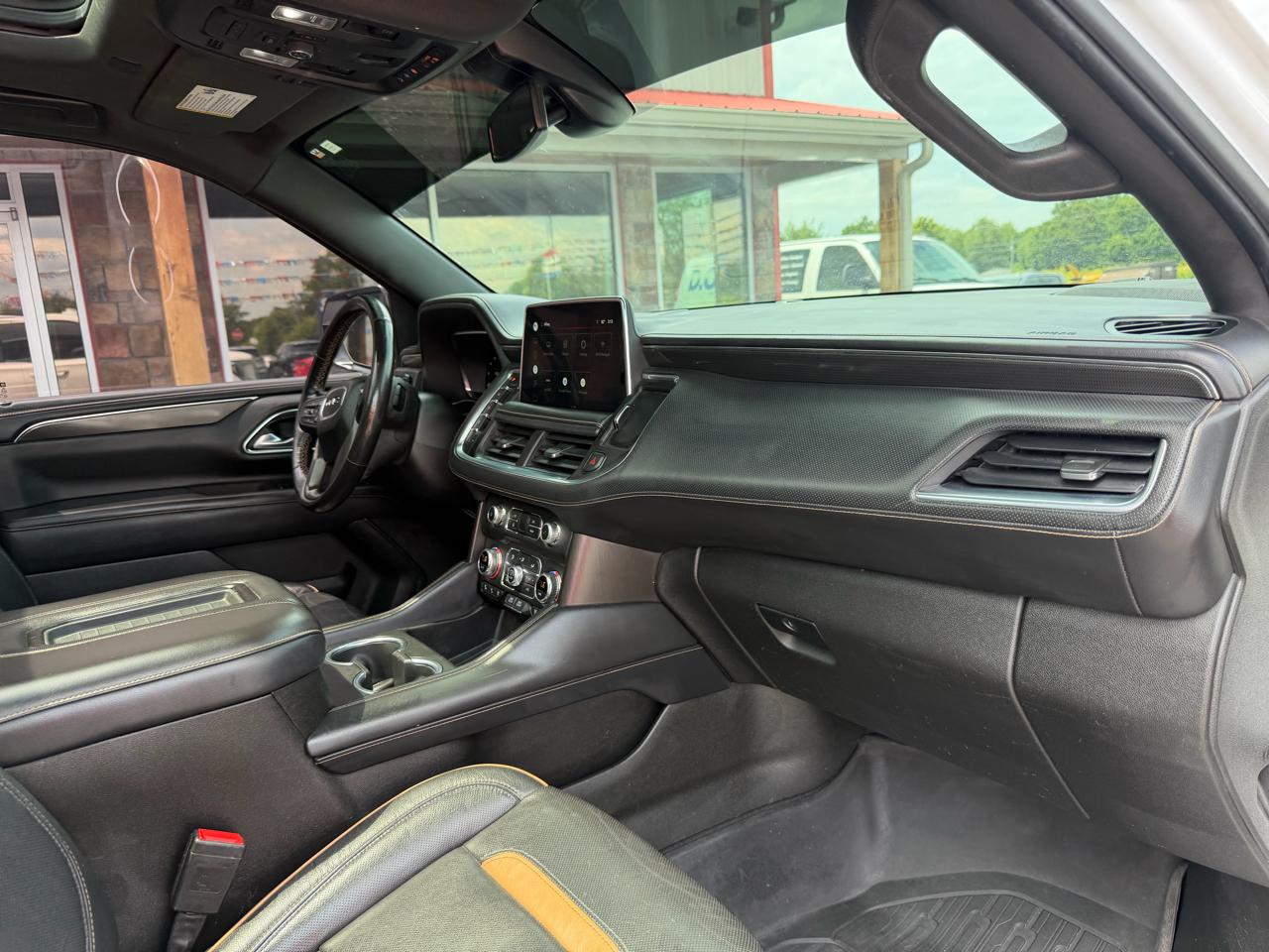 GMC Yukon XL 4WD 4dr AT4 2022