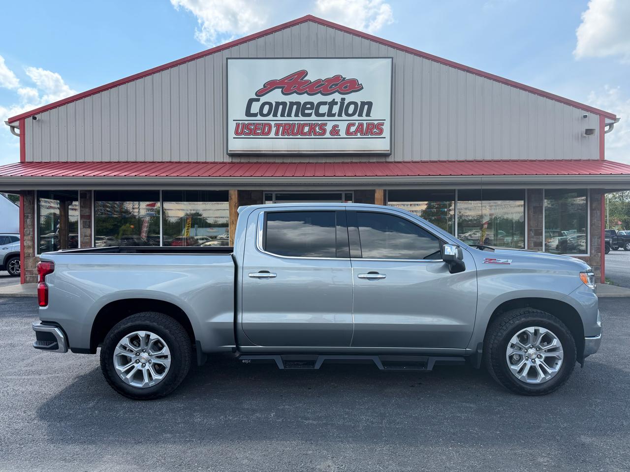 Chevrolet Silverado 1500 4WD Crew Cab 147" LTZ 2025