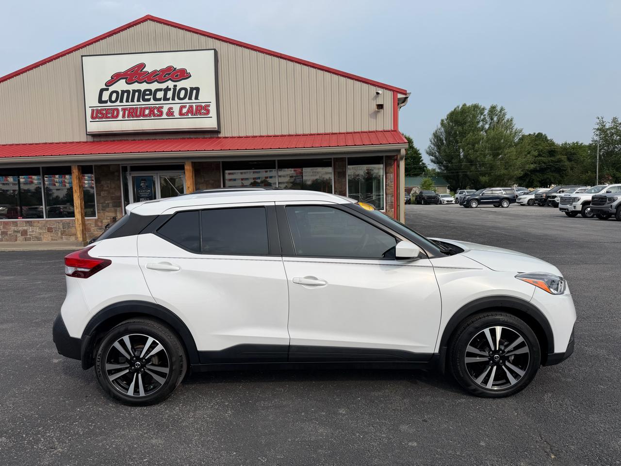 Nissan Kicks SV FWD 2020