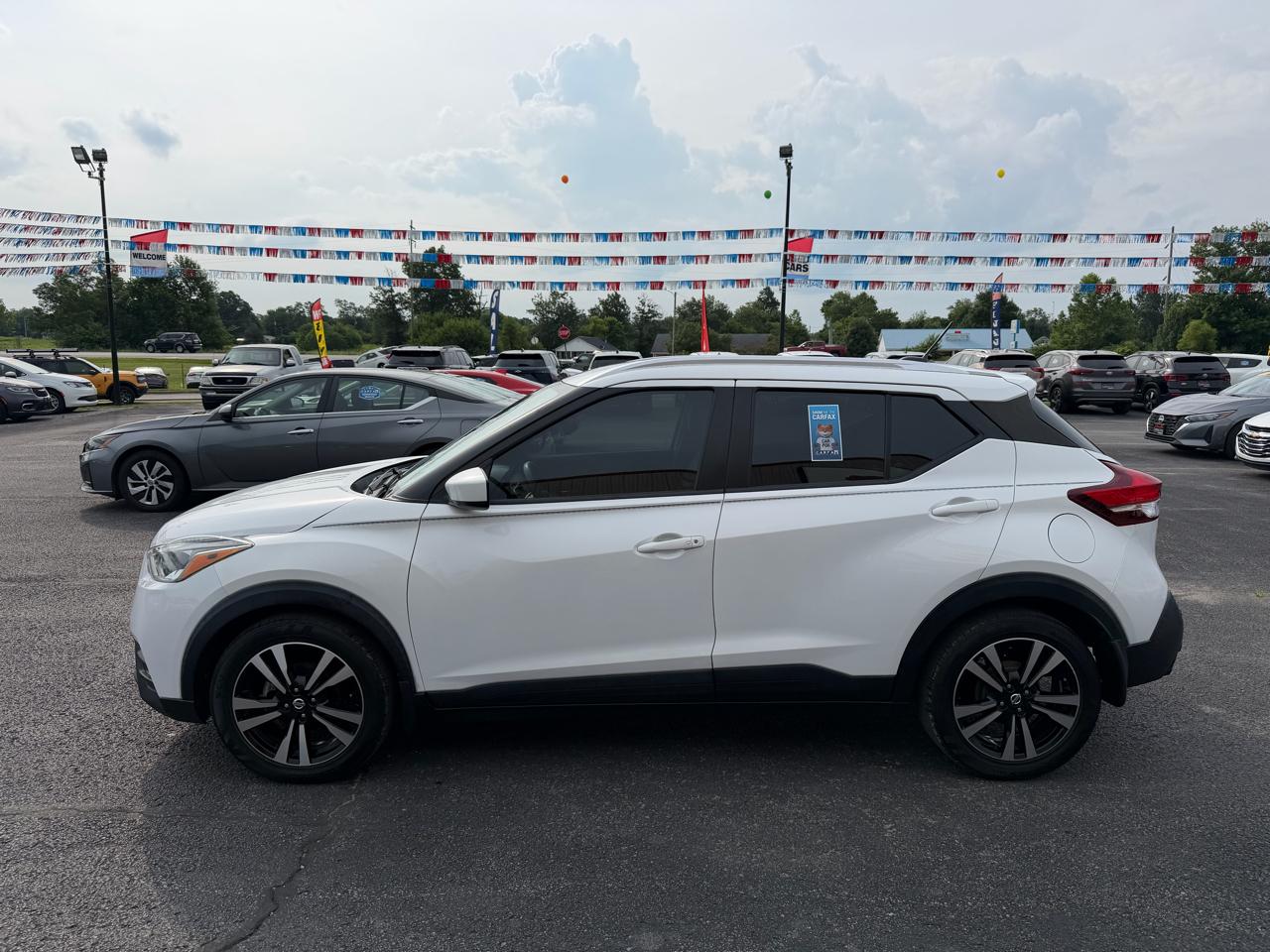 Nissan Kicks SV FWD 2020
