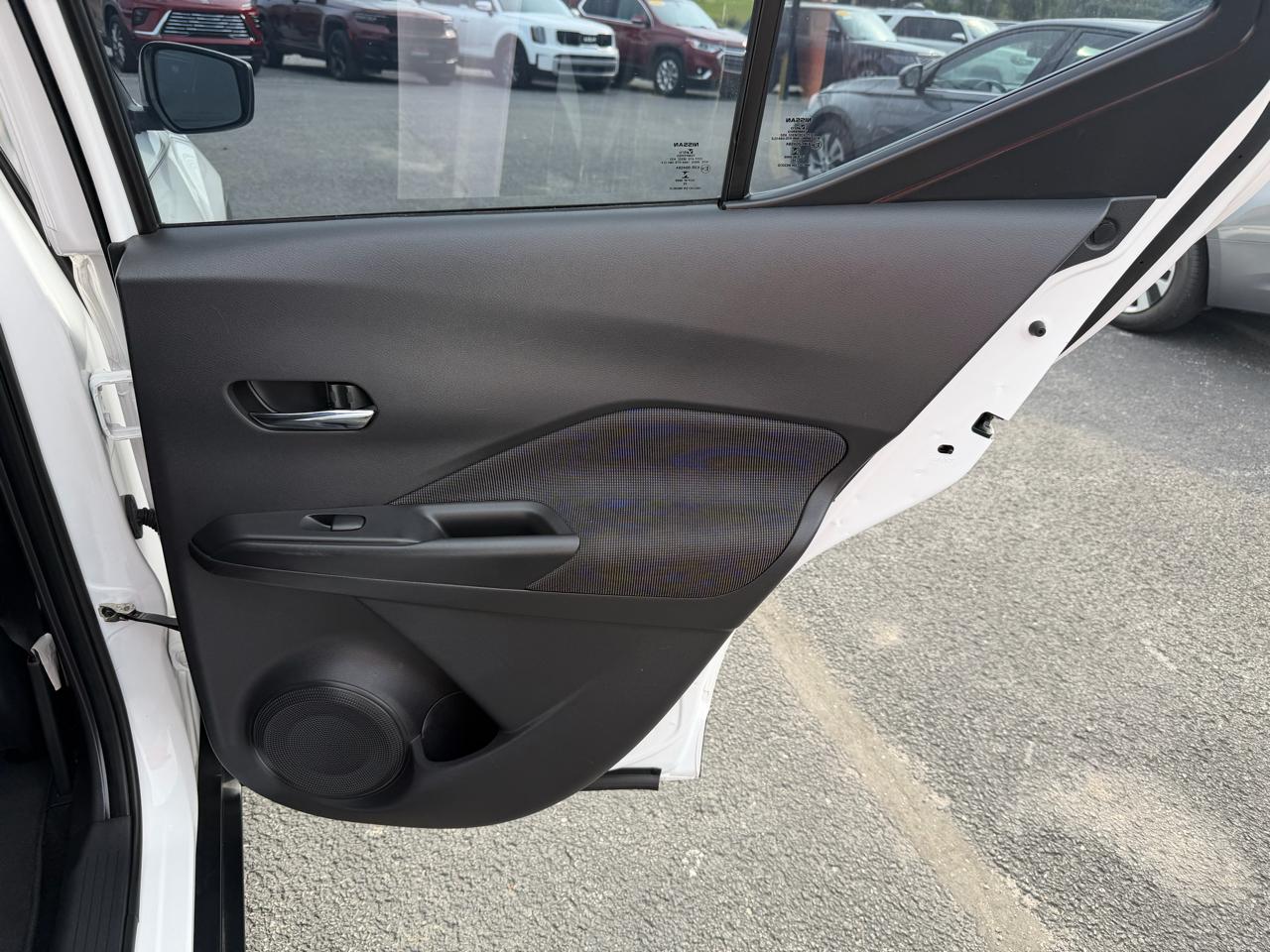 Nissan Kicks SV FWD 2020