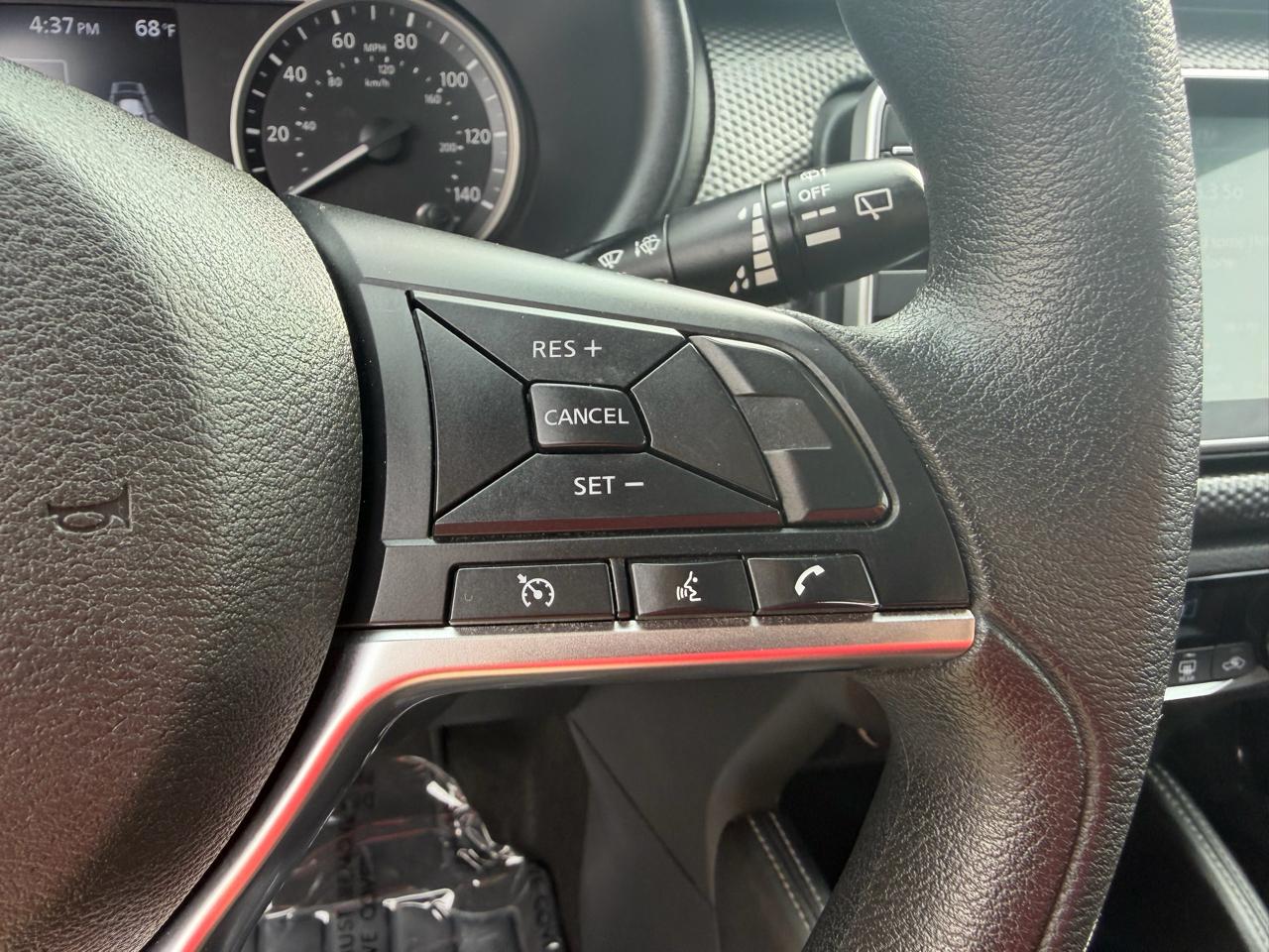 Nissan Kicks SV FWD 2020