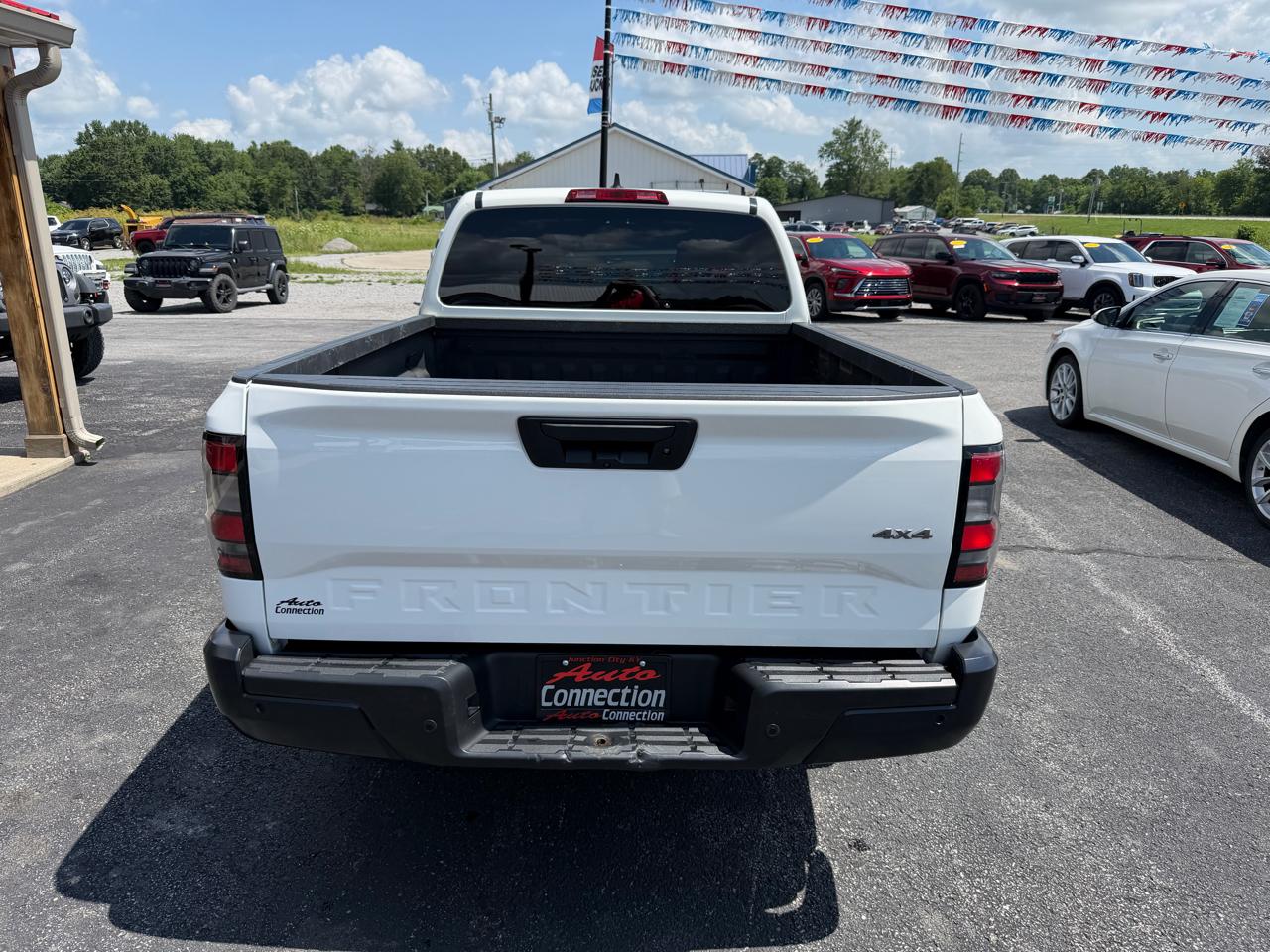 Nissan Frontier King Cab 4x4 S 2024