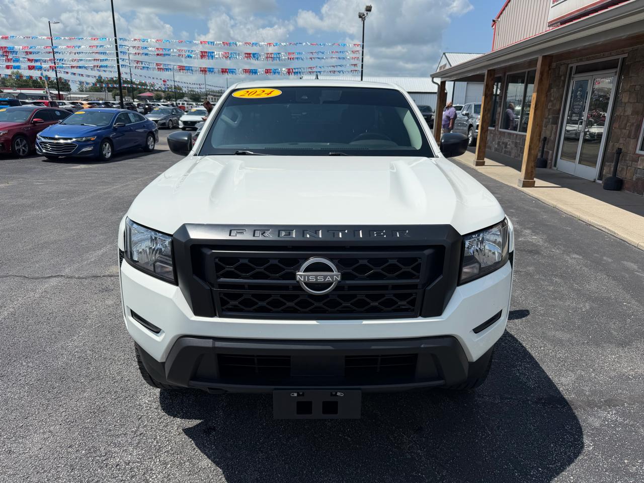 Nissan Frontier King Cab 4x4 S 2024
