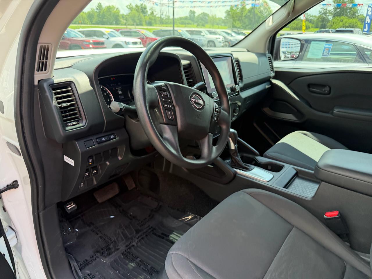 Nissan Frontier King Cab 4x4 S 2024