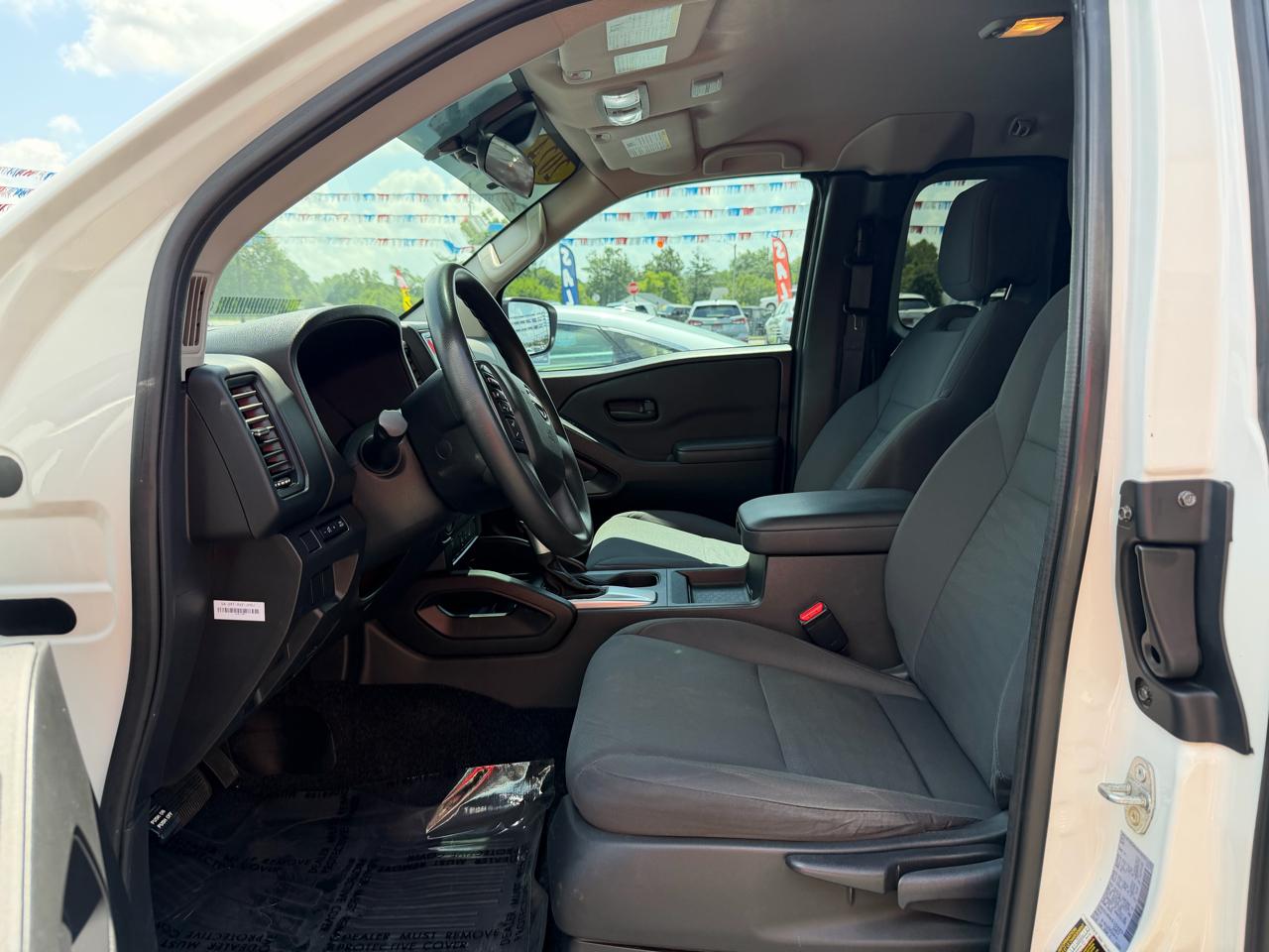 Nissan Frontier King Cab 4x4 S 2024