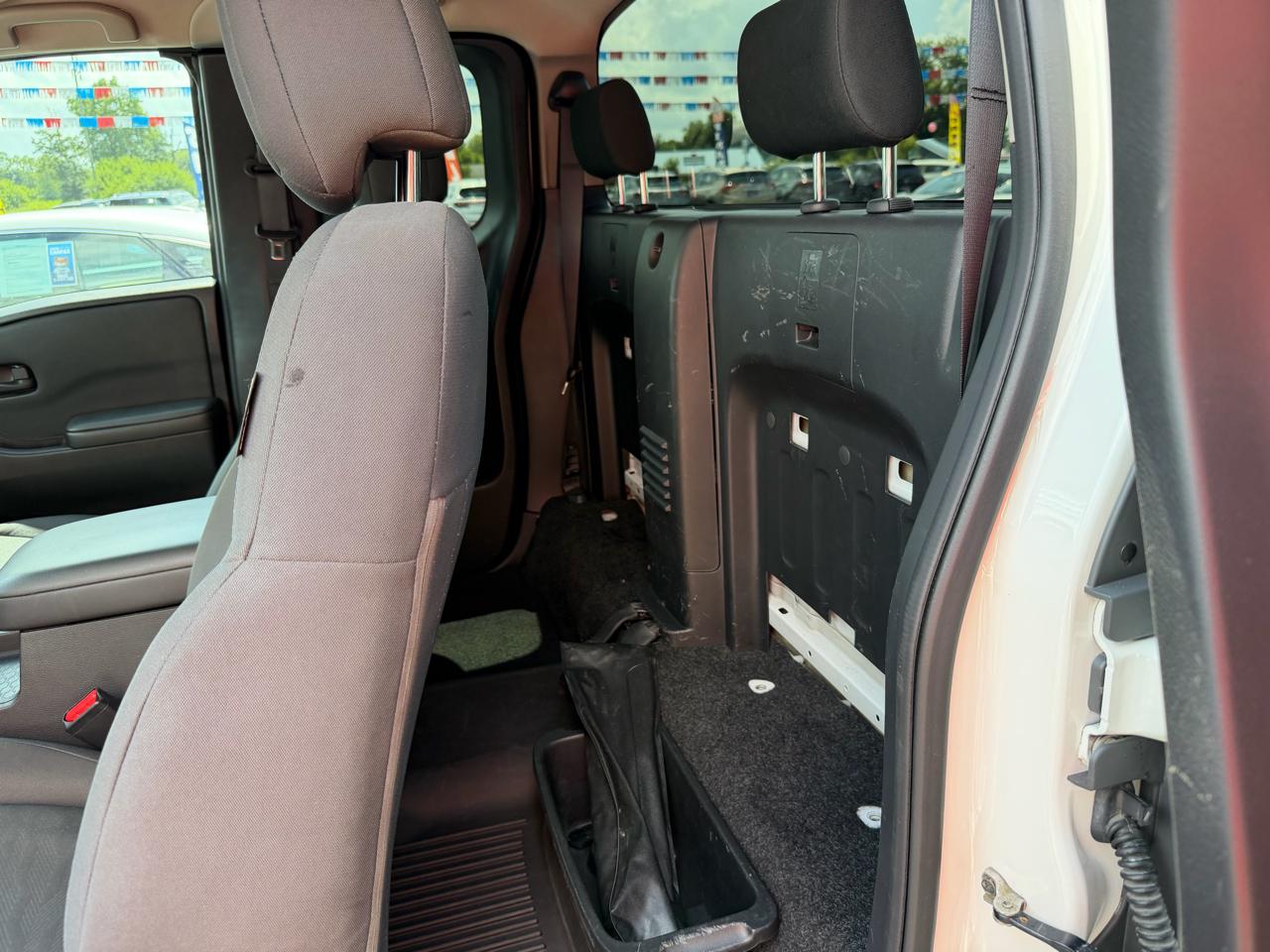 Nissan Frontier King Cab 4x4 S 2024