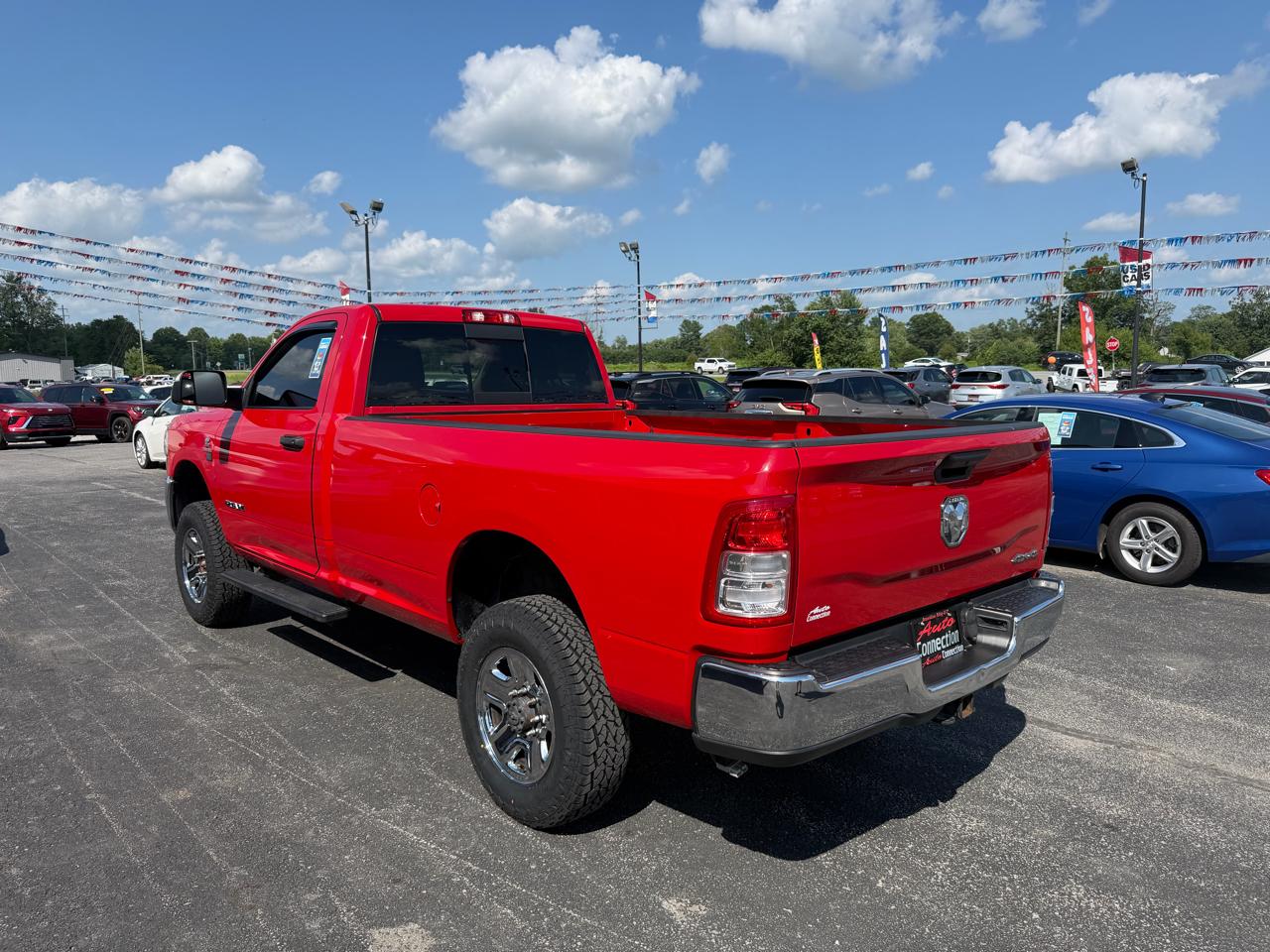 RAM 3500 Tradesman 4x4 Reg Cab 8' Box 2020