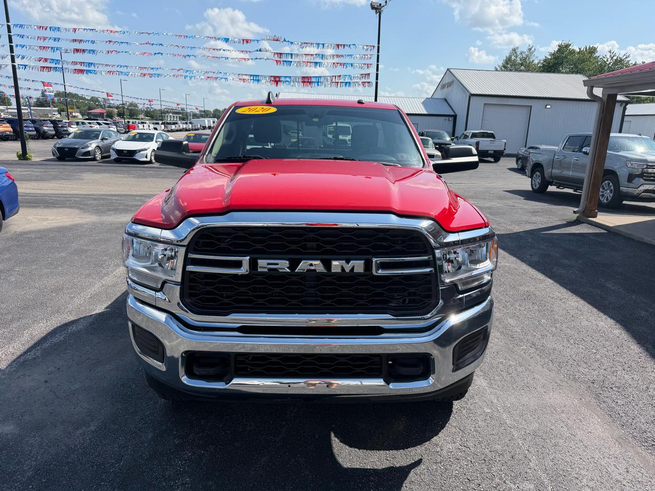 RAM 3500 Tradesman 4x4 Reg Cab 8' Box 2020